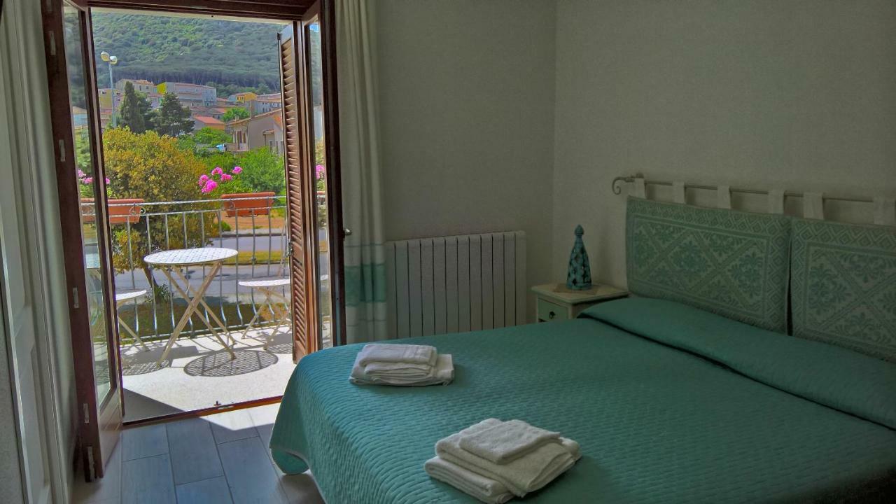 I Graniti Villa Monti Eksteriør billede