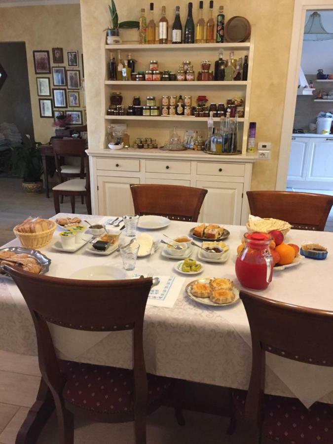 I Graniti Villa Monti Eksteriør billede